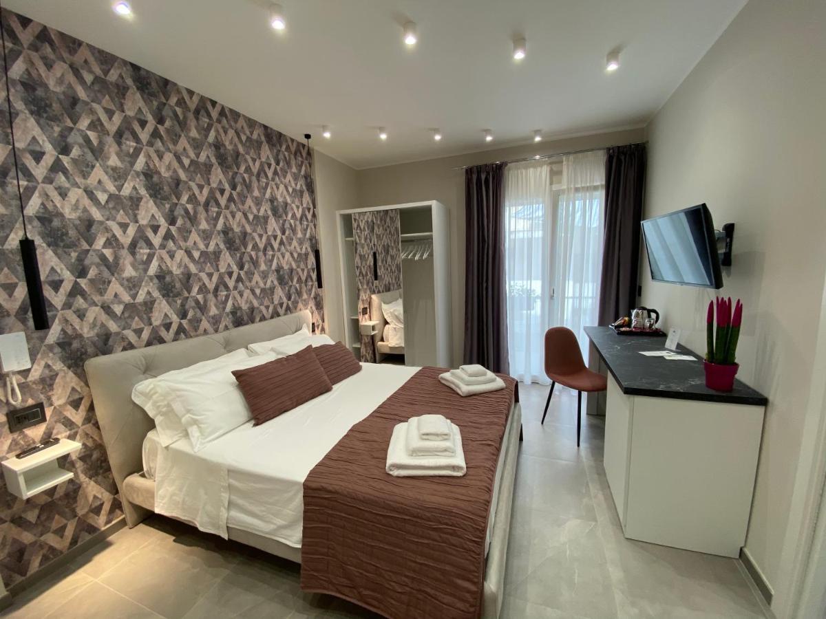 Liberty Lodge Тропея Экстерьер фото