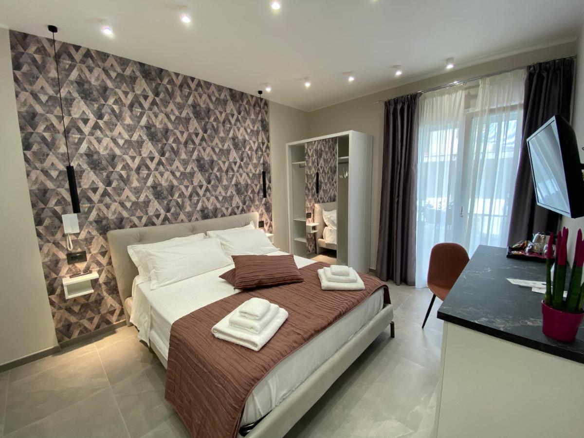 Liberty Lodge Тропея Экстерьер фото